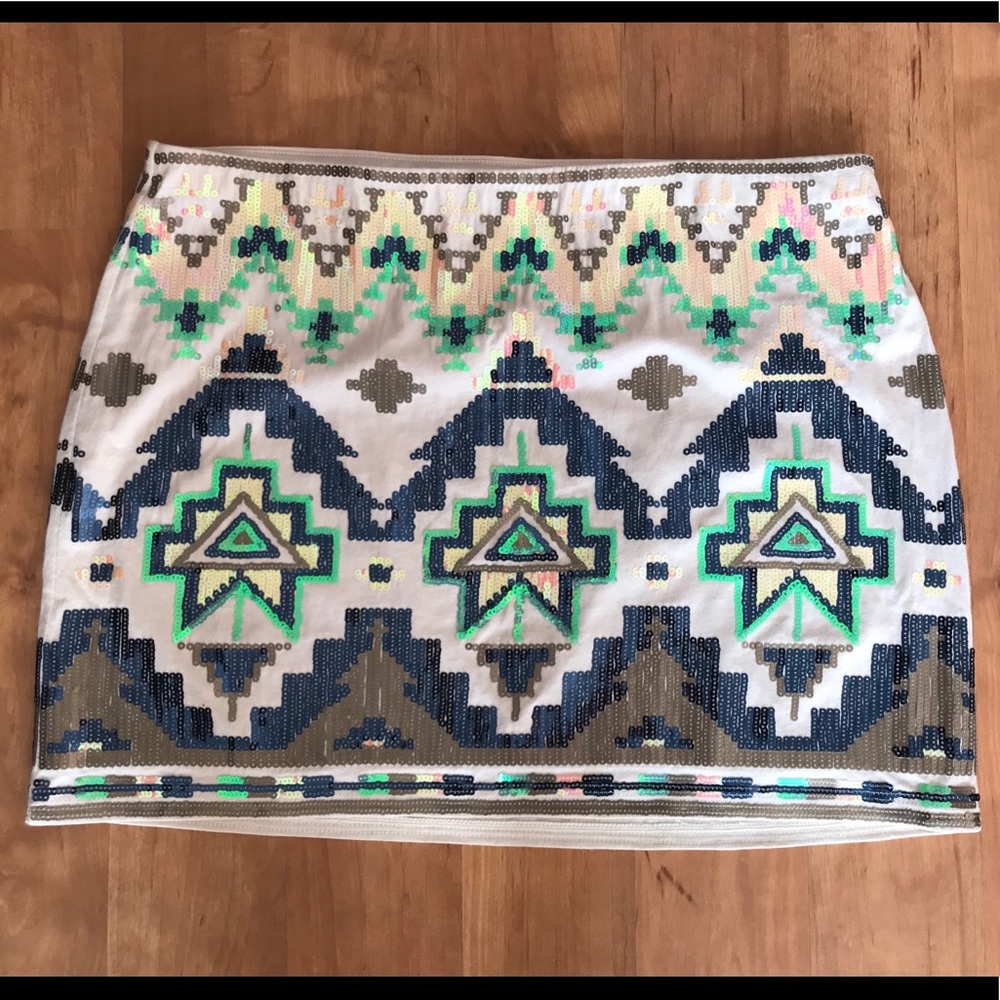Cute sequined Express Skirt!